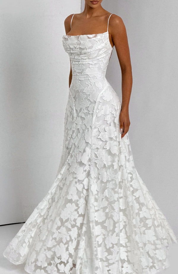 Freya | Elegant Lace-Up Maxi Dress