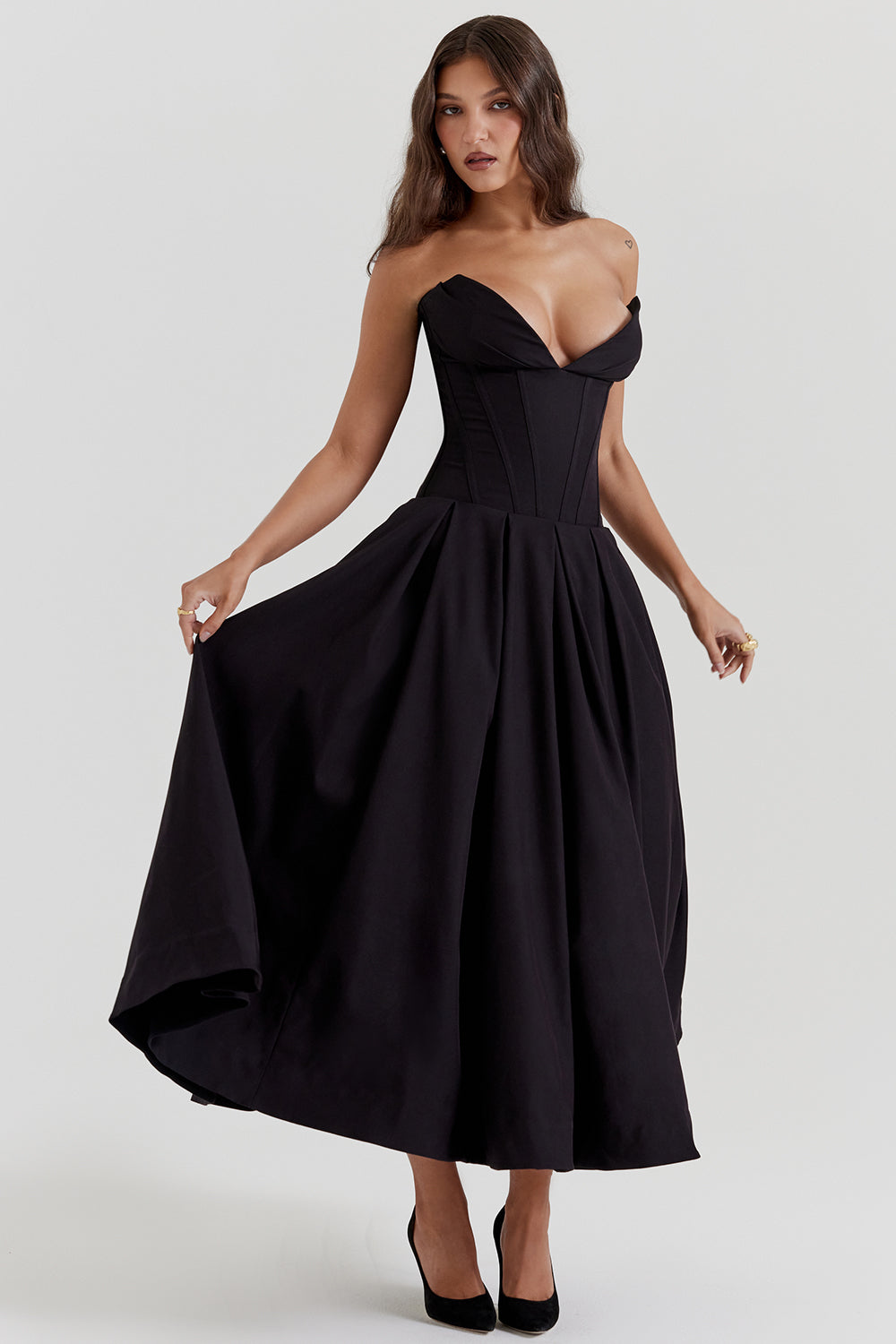 Lina Strapless Midi Dress ā Sweetheart Neckline