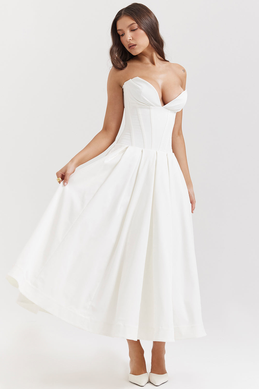 Lina Strapless Midi Dress ā Sweetheart Neckline