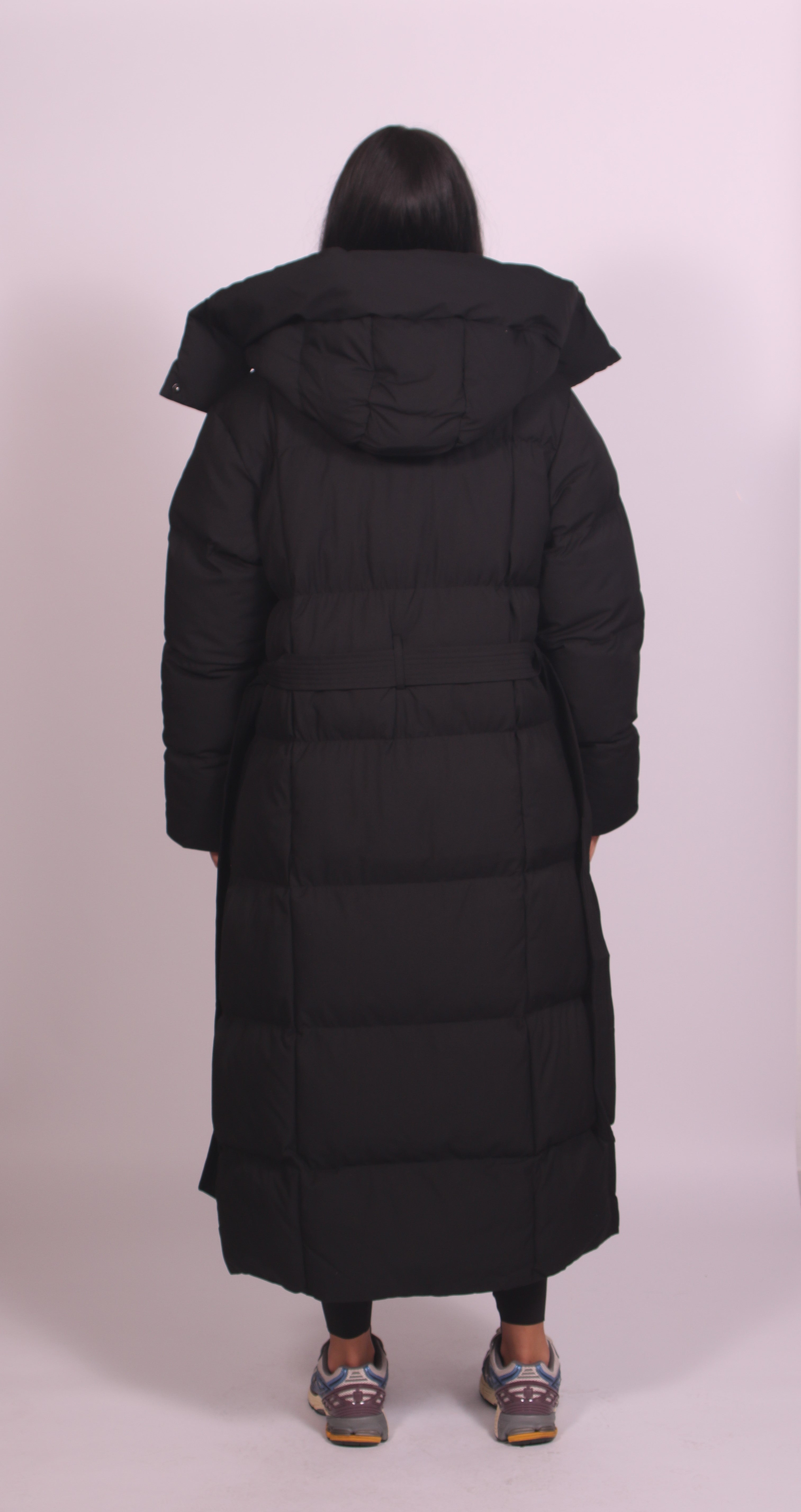 Elegant Hooded Puffer